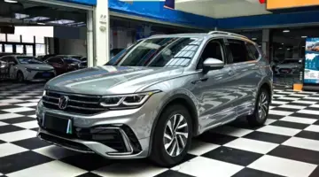 Маленькое фото VOLKSWAGEN X1