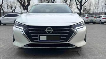 Маленькое фото NISSAN SYLPHY