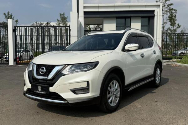 Основное фото NISSAN X-TRAIL