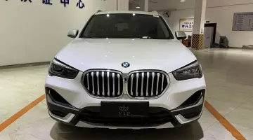 Маленькое фото BMW X1